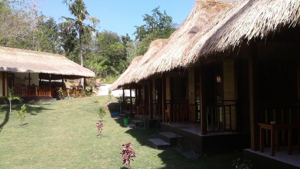 Airas' Garden Homestay Eco Bungalows Kuta  Εξωτερικό φωτογραφία